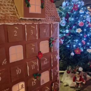 Calendrier de l’Avent pour un bar-restaurant – Création sur-mesure pour Noël